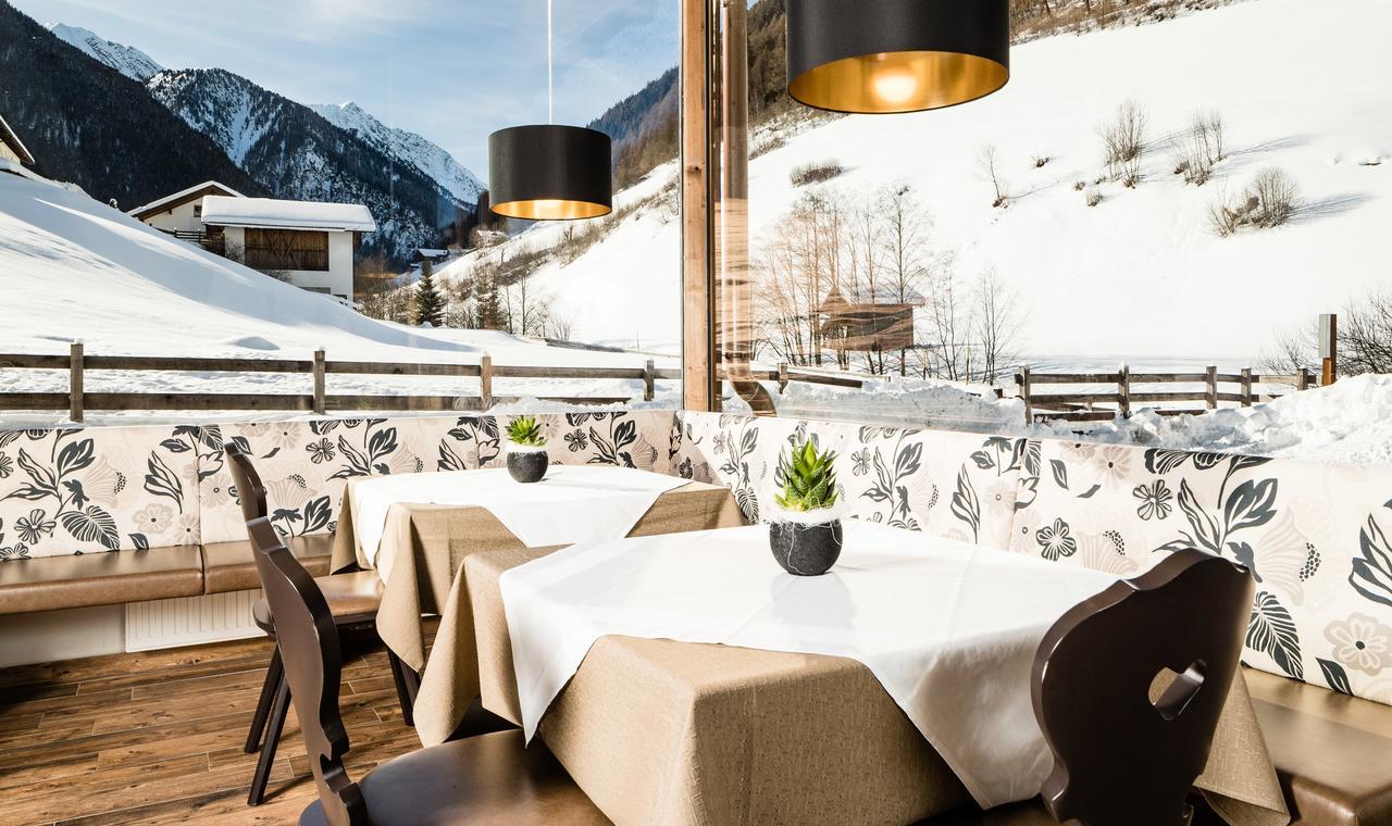 Hotel Almina Racines Eksteriør bilde