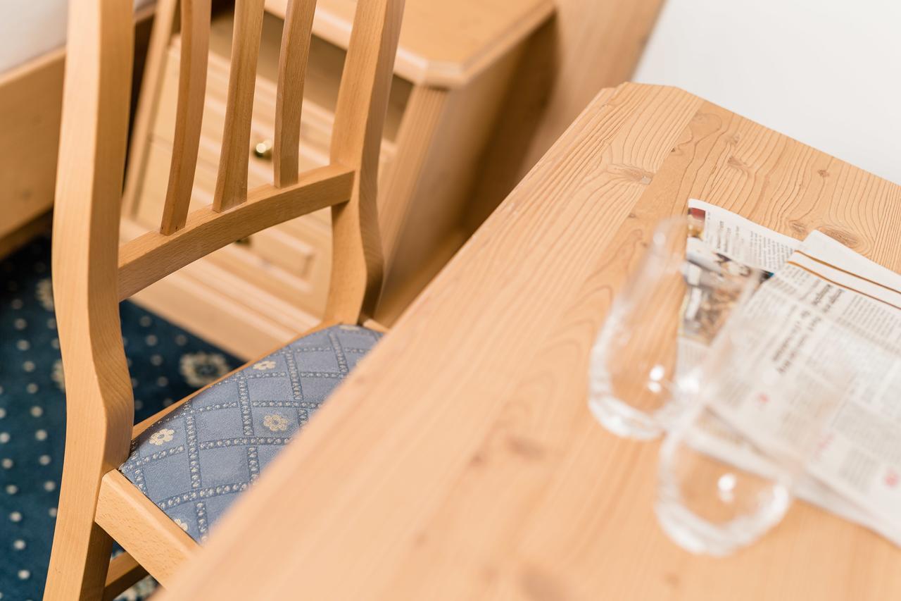 Hotel Almina Racines Eksteriør bilde